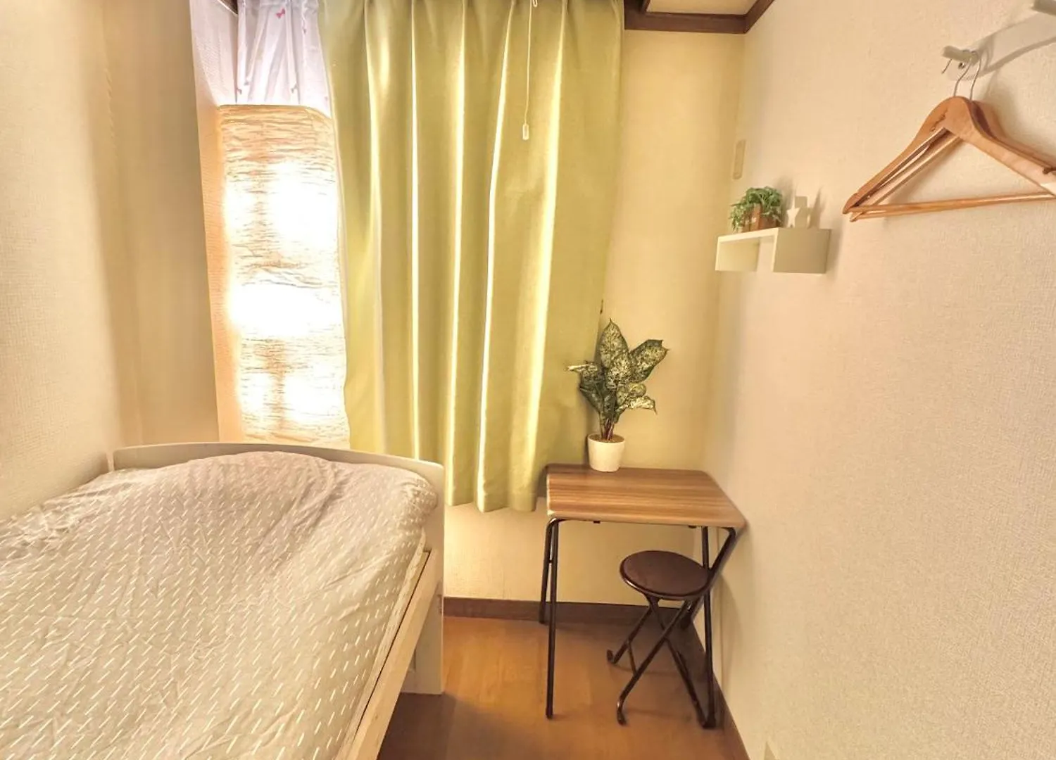 4 Best Location!Small Private Room In Jujo Shopping Street Close To Jr Station Tokyo Apartment